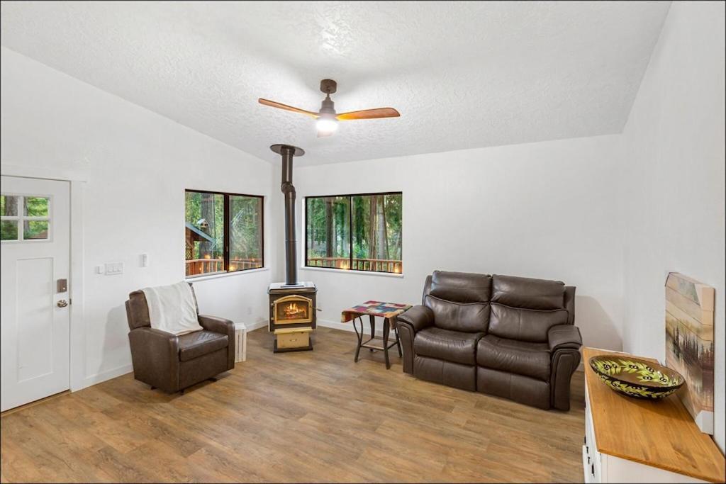 Lakebay Cottage Extérieur photo